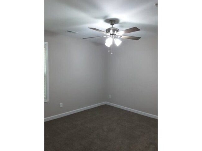 Building Photo - 3203 Sperry Branch Way