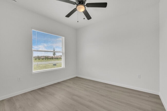 Building Photo - 2539 Slim Haywood Ave