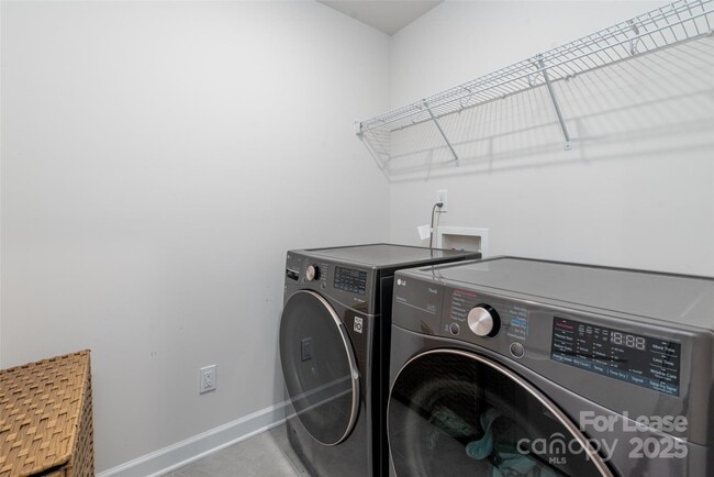 Building Photo - 504 Cranford Dr