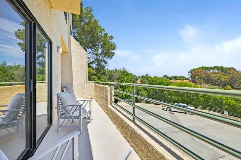 Building Photo - 430 Portofino Dr
