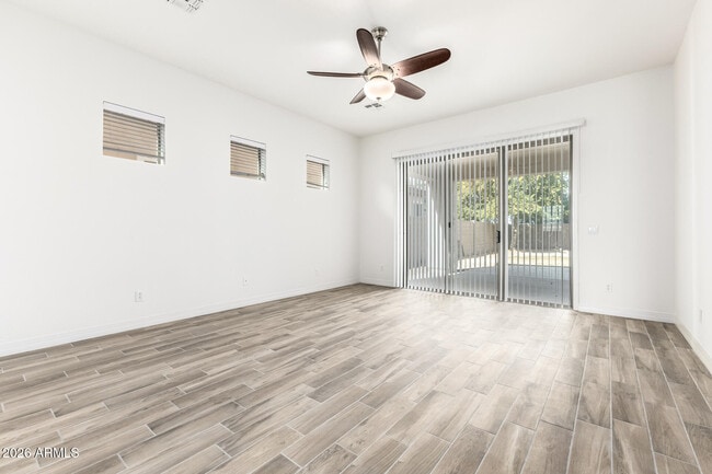 Building Photo - 15468 W Coolidge St