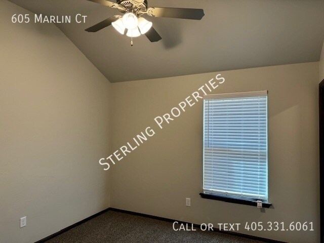 Building Photo - 605 Marlin Ct