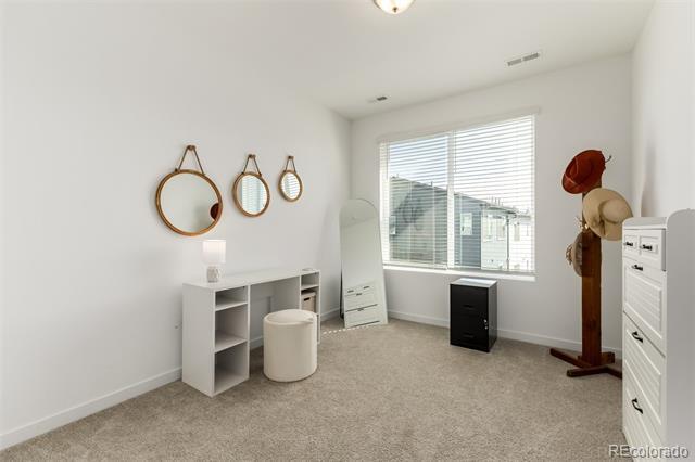 Building Photo - 16722 Umatilla St