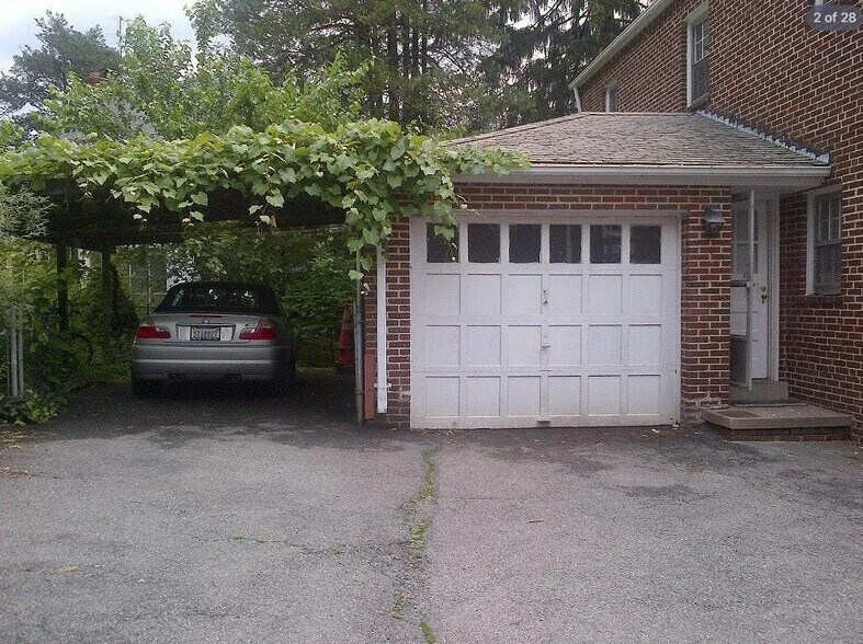 Building Photo - 1801 Grace Church Rd