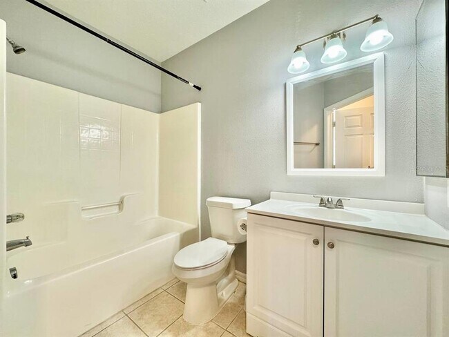 Building Photo - 6436 Cypressdale Dr