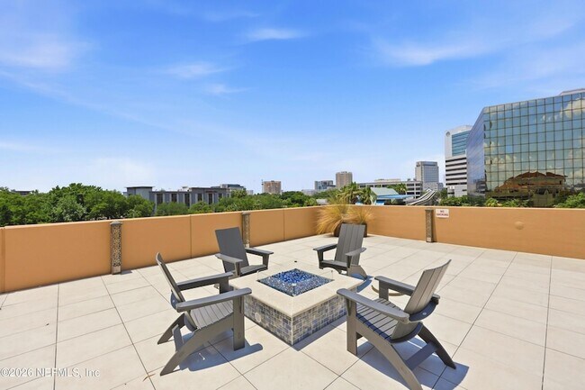 Building Photo - 1478 Riverplace Blvd