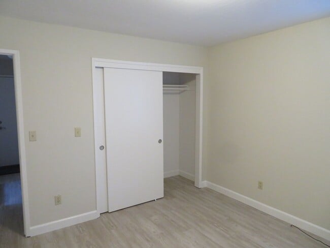 Building Photo - 3 bedroom, 2 bathroom in Scotts Valley