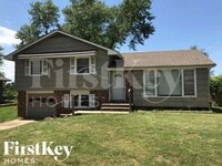 Building Photo - 9404 White Ave