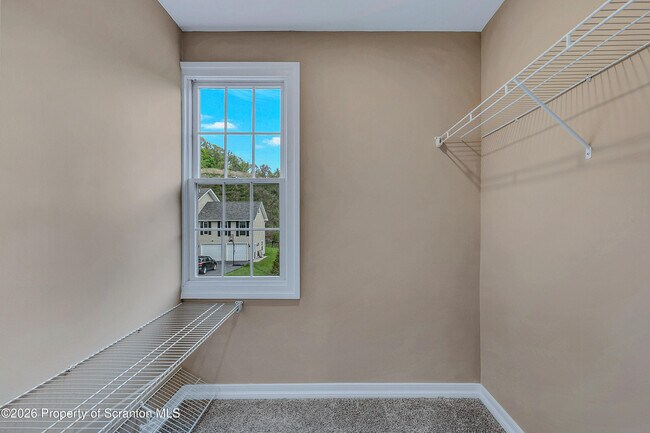 Building Photo - 121 Morris Ave