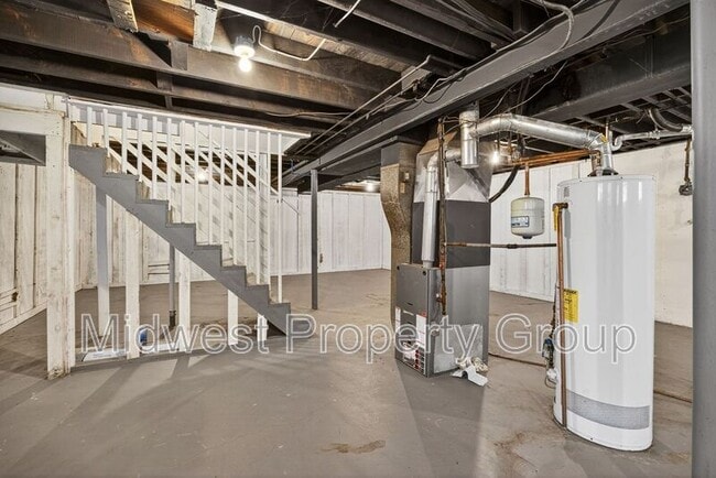 Building Photo - 813 Lynn Haven Ln