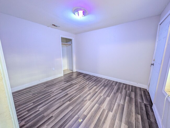 Building Photo - Available Now in Hooks Texas