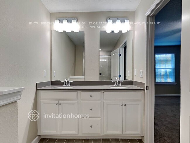 Building Photo - 681 Cherry Ridge Dr