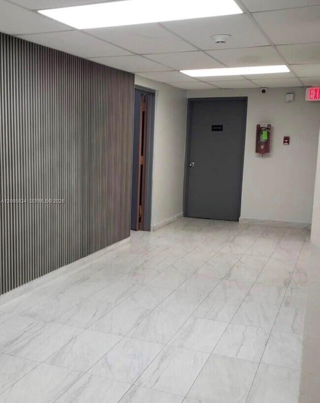 Building Photo - 701 Three Islands Boulevard