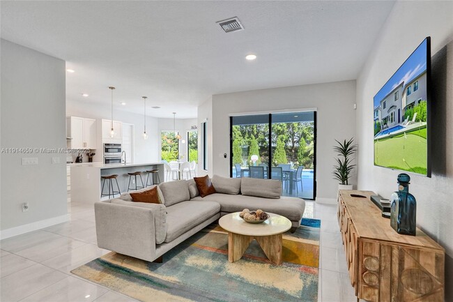 Building Photo - 10795 Oceano Wy