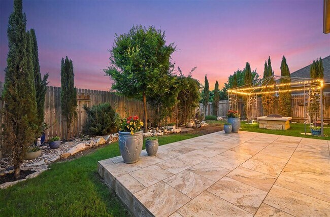 Building Photo - 373 Lacey Oak Lp