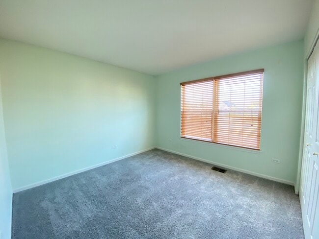 Building Photo - 1659 S Candlestick Way