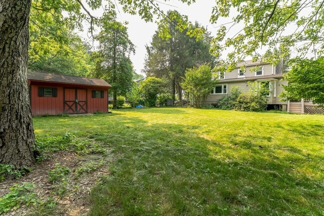 Building Photo - 4-bedroom, 2.5-bath home located in Upper Marlboro