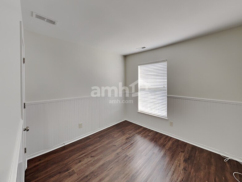 Building Photo - 11826 Nestar Pl