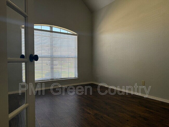 Building Photo - 3710 West 108th Ct S