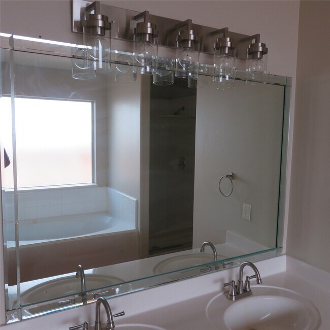 Building Photo - 21522 Skyla Cir
