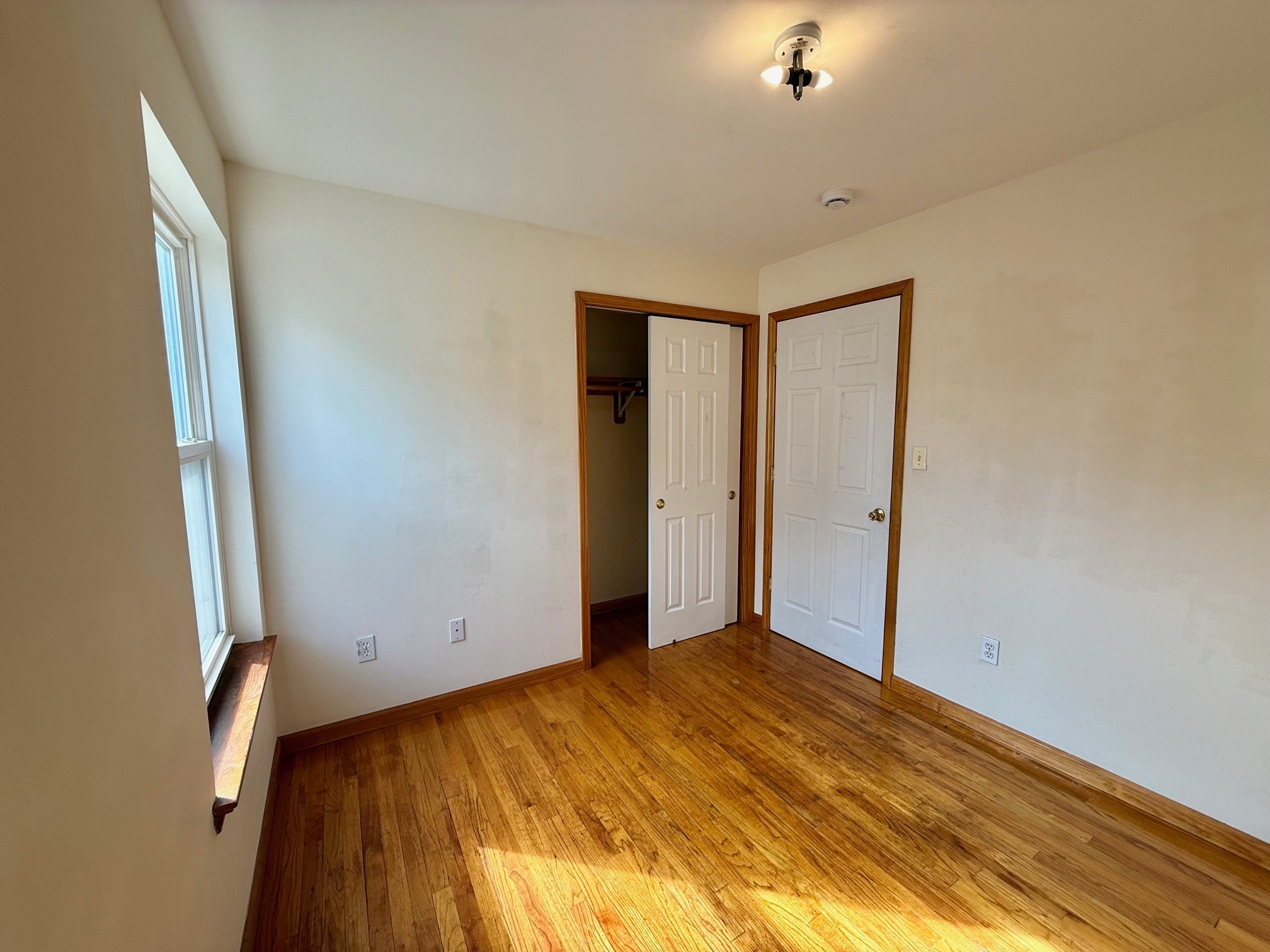 Building Photo - 725 Jersey St