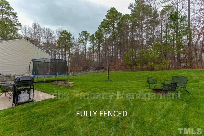 Building Photo - 109 Chilmark Ridge Dr