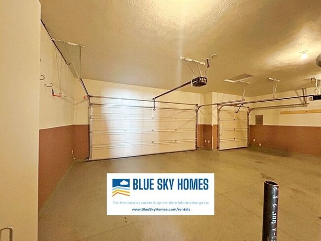 Building Photo - 8680 W Stirrup St