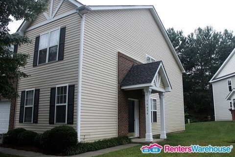 Building Photo - 16654 Commons Creek Dr