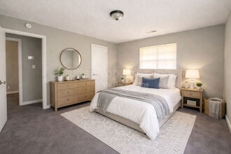 Building Photo - 541 Dulin St