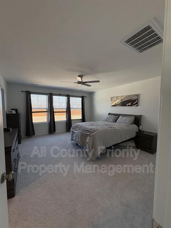 Building Photo - 154 S Finley Lndg Pkwy