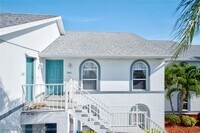 Building Photo - 504 Chelsee Way