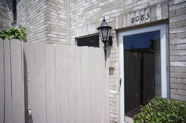 Building Photo - 8083 El Mundo St