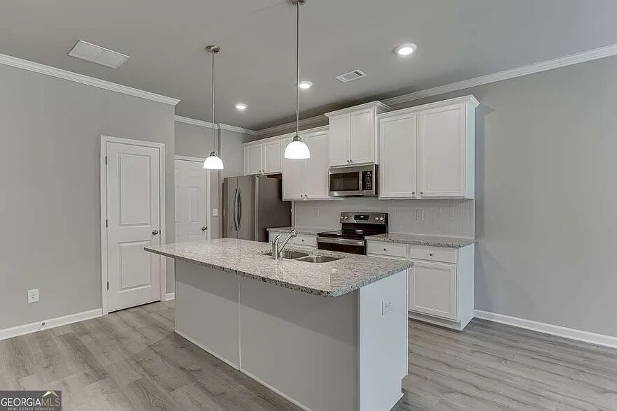 Building Photo - 5132 Fox Den Rd