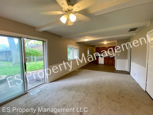 Building Photo - 4 br, 2 bath House - 2701 Morning Star Dr.