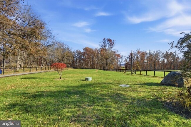 Building Photo - 18685 Haps Ln
