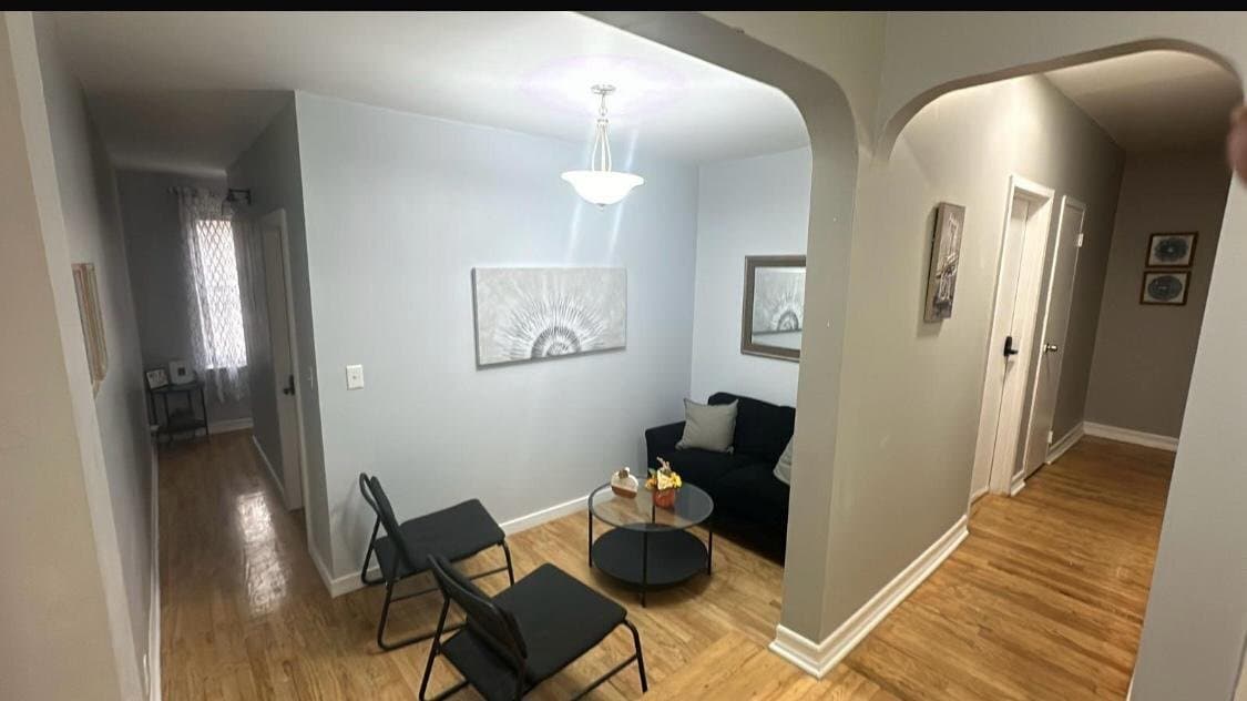 Building Photo - 1200 Woodycrest Ave