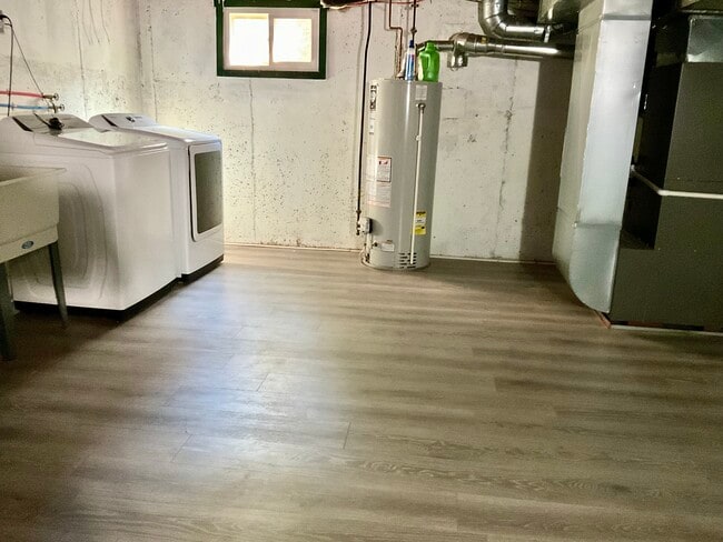 Building Photo - 632 Dutton Cir