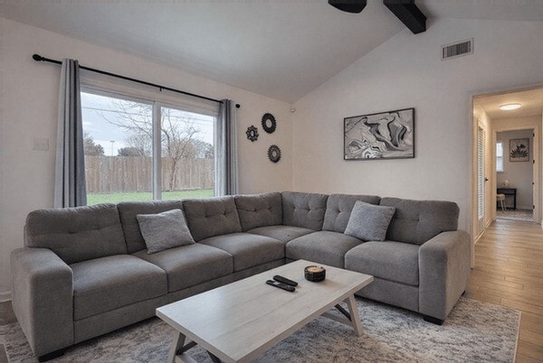 Building Photo - 10907 Sageriver Dr