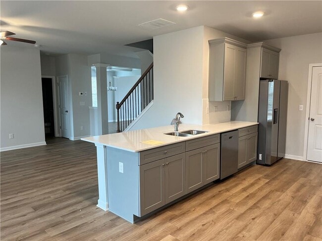 Building Photo - 2166 Cadenza Cir
