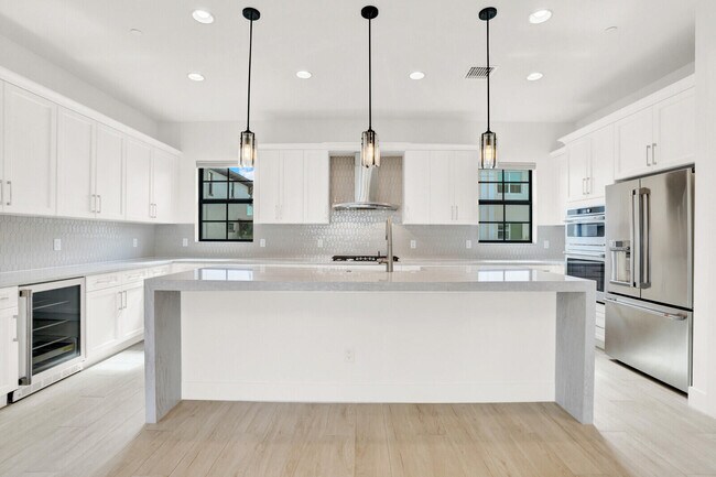 Building Photo - 12711 Machiavelli Way