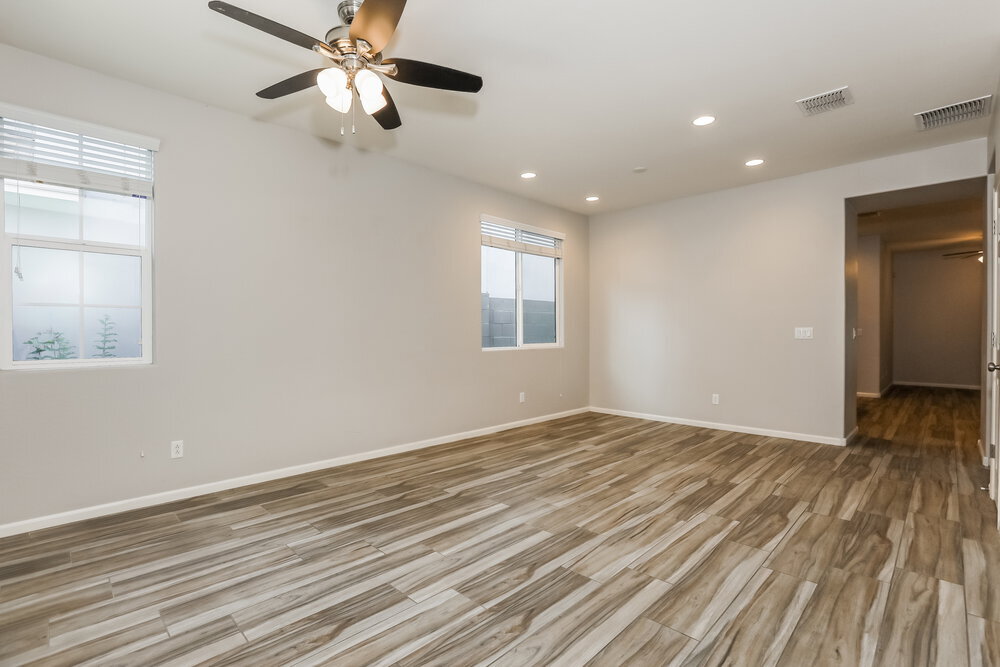 Building Photo - 7414 E Onza Ave