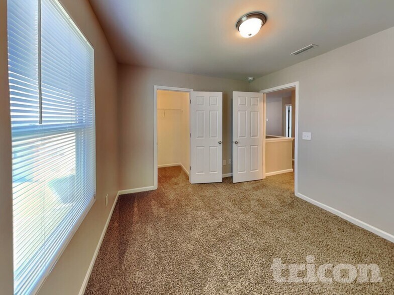 Building Photo - 4031 Kellybrook Dr