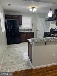 Building Photo - 1509 4th St