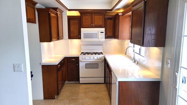 Kitchen - 132 N Malena Dr