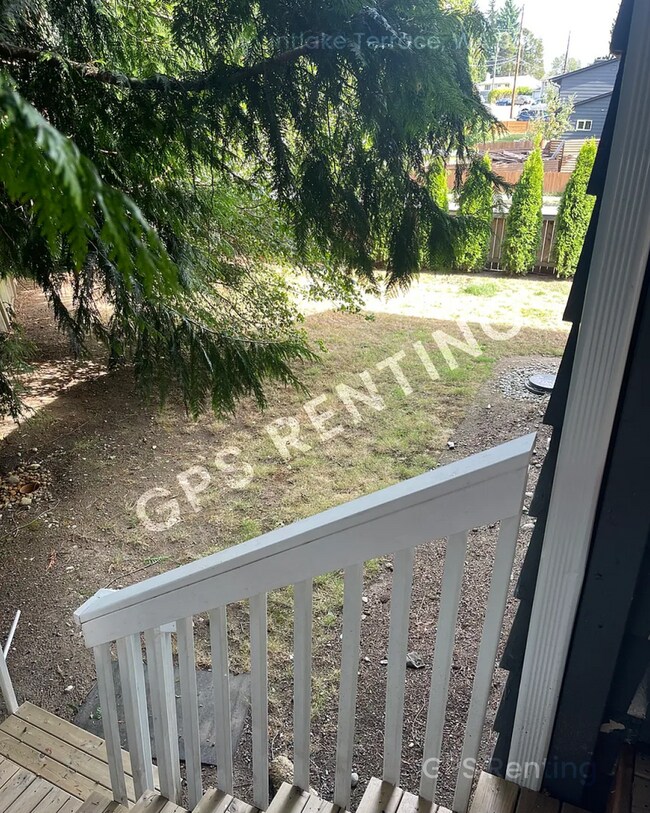 Building Photo - 4909 216th Pl SW