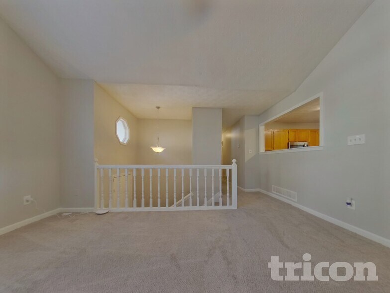 Building Photo - 158 Sweetwater Cir