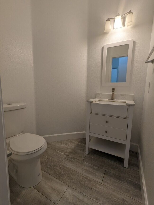 Building Photo - 9303 Gilcrease Ave