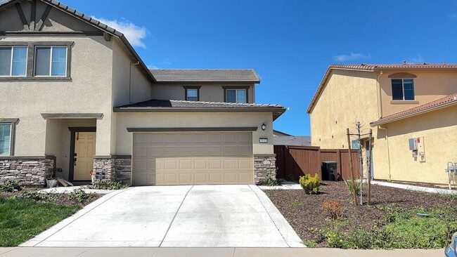 Building Photo - 3113 Newfoundland Dr