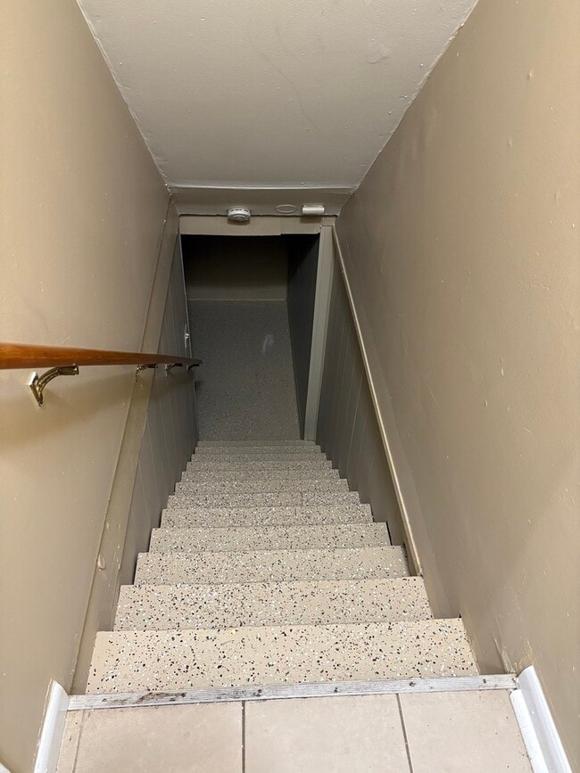 Building Photo - 2035 171st St