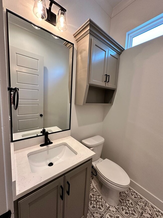 Building Photo - Close to WK Bossier and Barksdale Air Force Base.